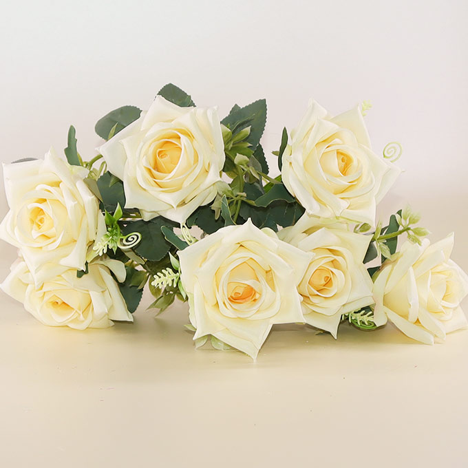 Rose bunch Stick Off White